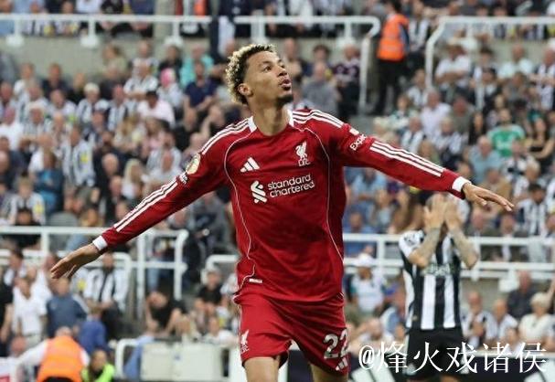 埃基蒂克双响引爆安菲尔德,伊萨克坐冷板凳引质 埃基蒂克双响引爆安菲尔德,伊萨克坐冷板凳引质